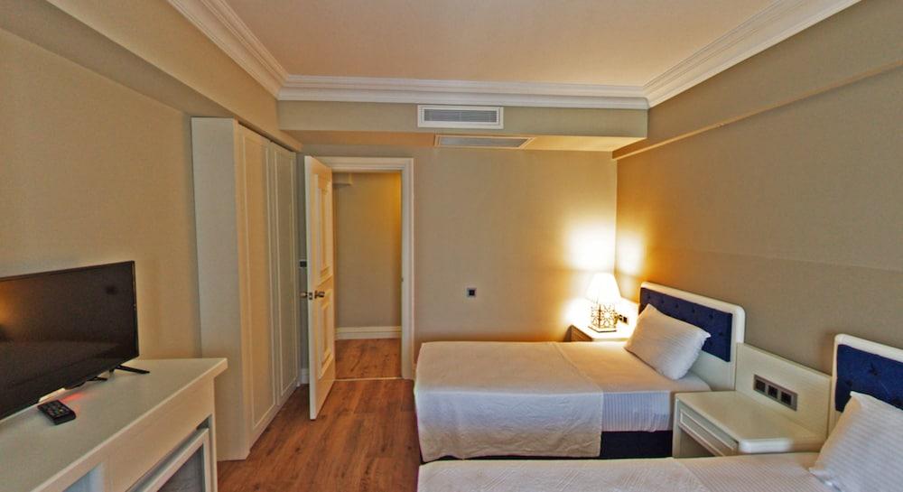 Mara Business Hotel Fethiye Exterior photo